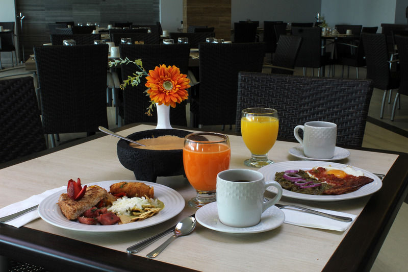 Star Palace Beach Hotel Mazatlan Bagian luar foto